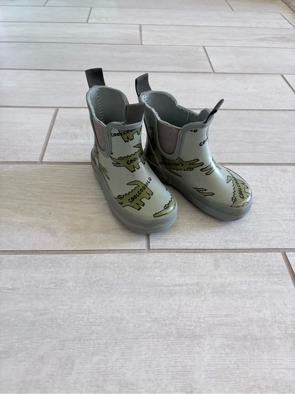 Zara Kids Green Crocodile 🐊 Rain Boots